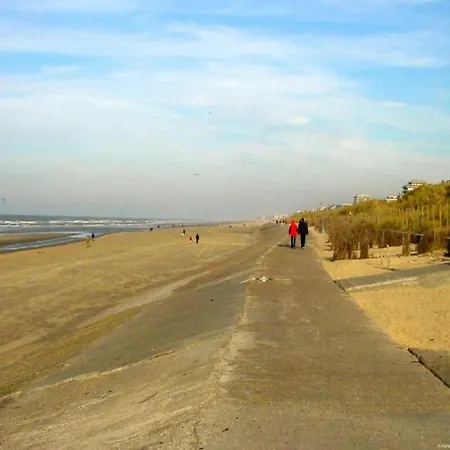 Luxembourg In Saloniki * Blankenberge